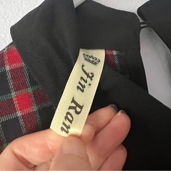 🍉 Women's Peter Pan Contrast Collar Checkered Plaid Shirt Blouse Small - Picture 11 of 11